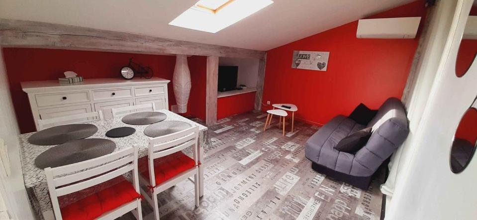 Appartement Studio Avec Terrasse Privatisee Marmande Ngoại thất bức ảnh